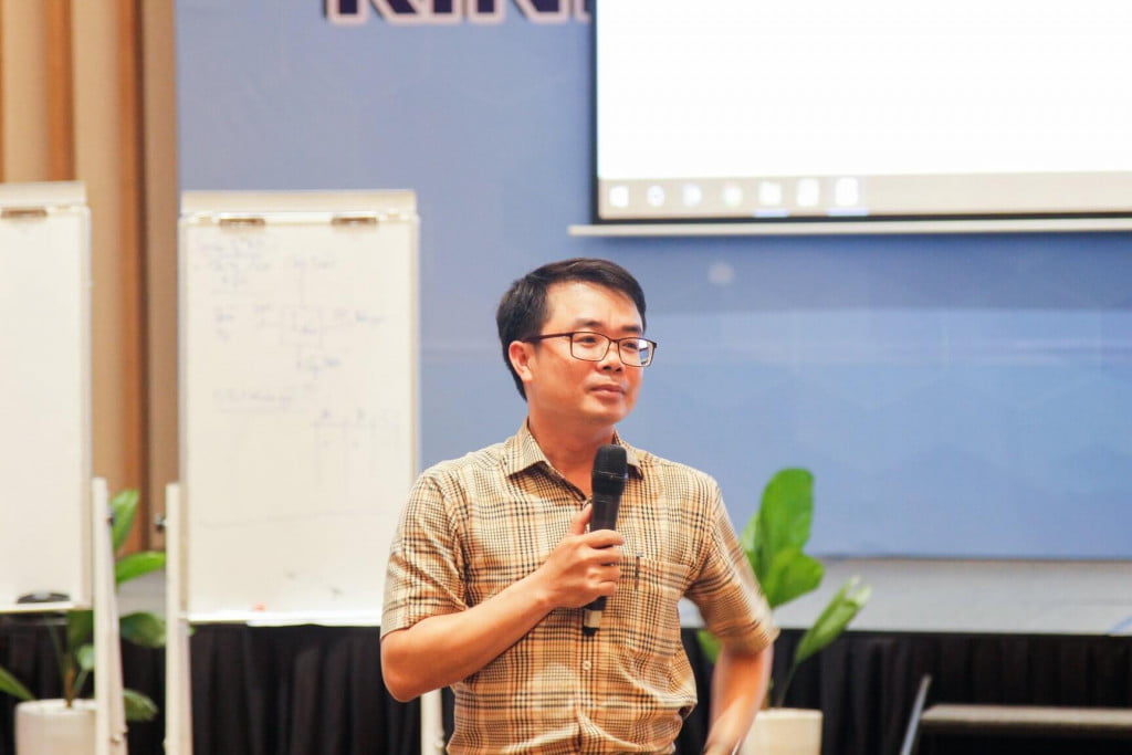 Mr. Dang Tien Duc - General Director